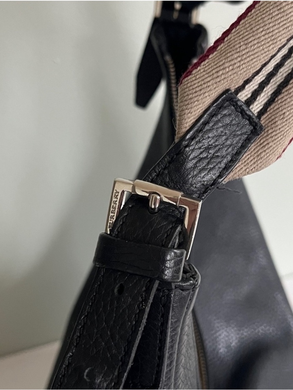 Black Pebbled Hobo Bag - Picture 5 of 13